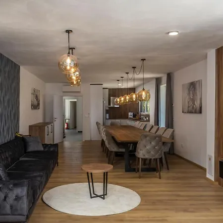 With 6 Bedrooms And Heated Pool